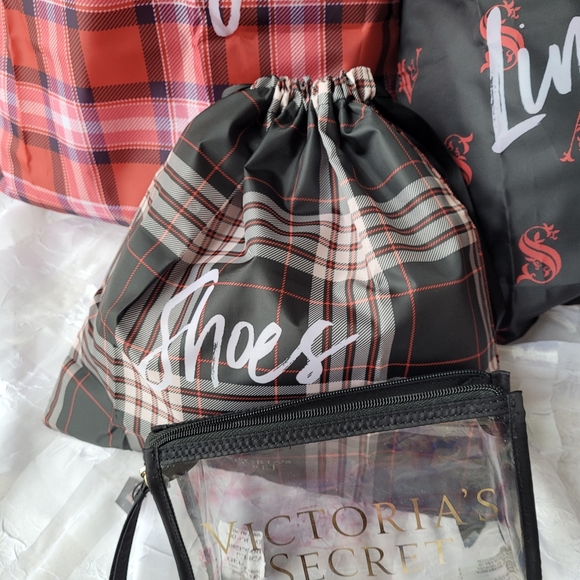 NWT Victoria's Secret 4PC Bag Makeup-Laundry-Shoes-Lingerie Travel Set - Picture 8 of 12